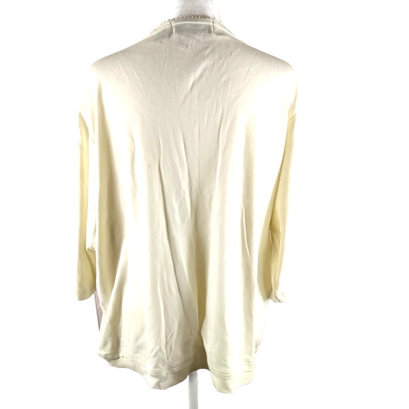 Shenanigans Women's Quarter Length T Shirt Cream Embroidery Flowers Size 1 X - Picture 4 of 7